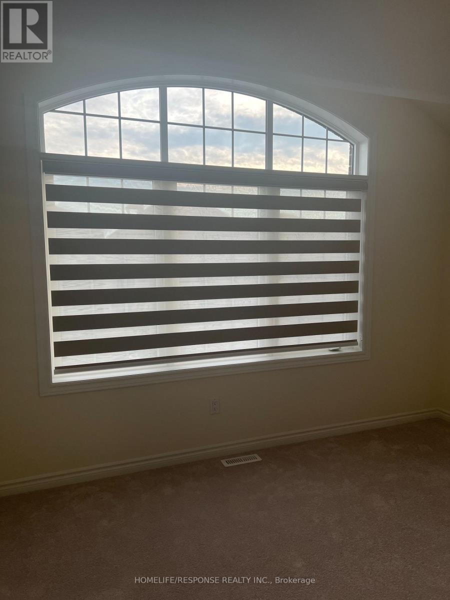 925 Rexton Drive, Oshawa, Ontario  L1L 0V9 - Photo 11 - E12951760