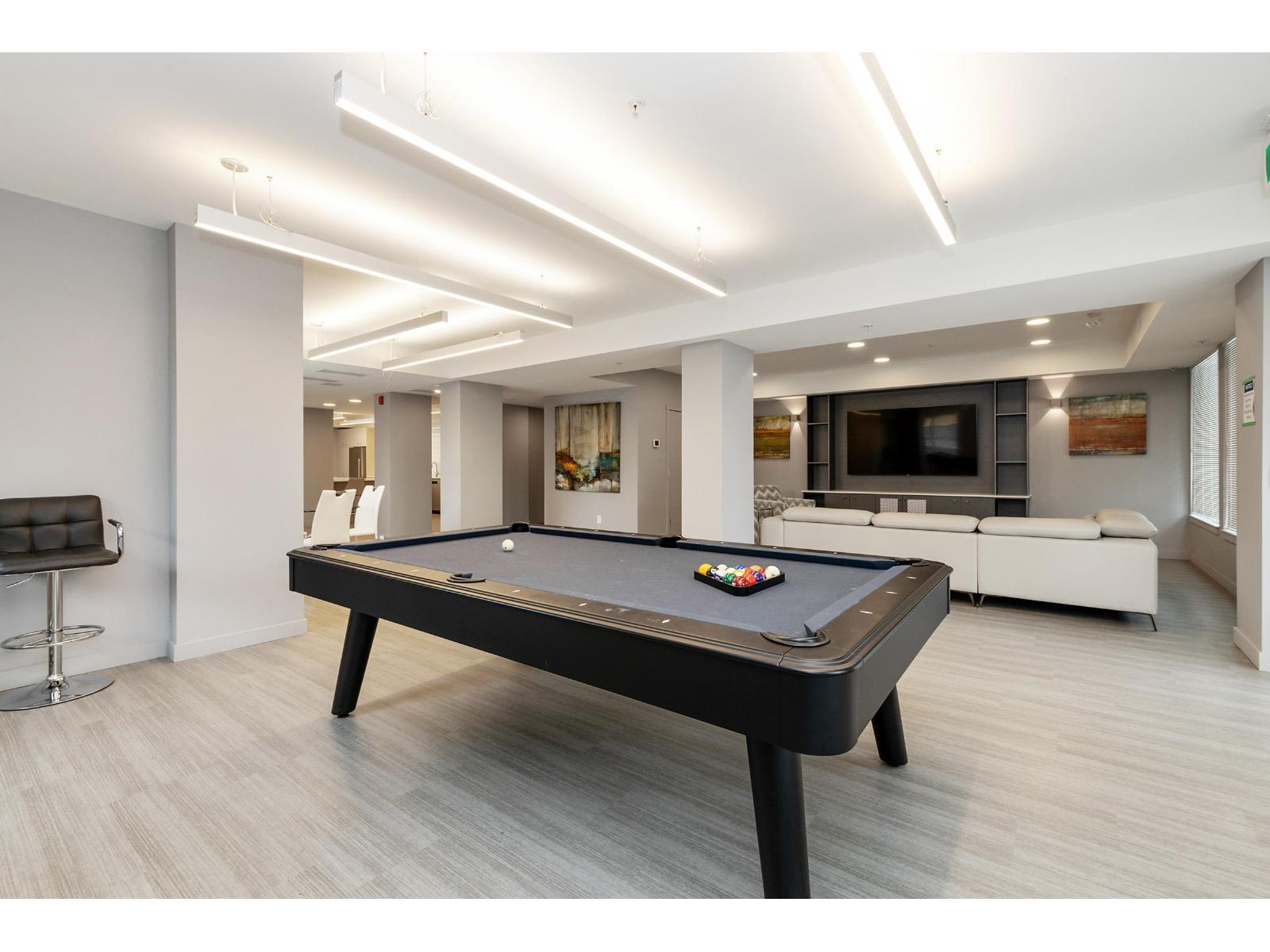 203 10838 Whalley Boulevard, Surrey, British Columbia  V3R 0G8 - Photo 21 - R3105610