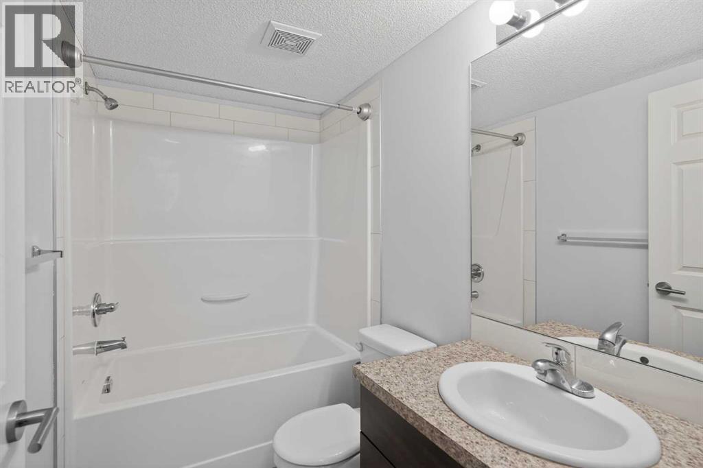 2208, 279 Copperpond Common SE, Calgary, Alberta  T2Z 0S4 - Photo 13 - A2290107