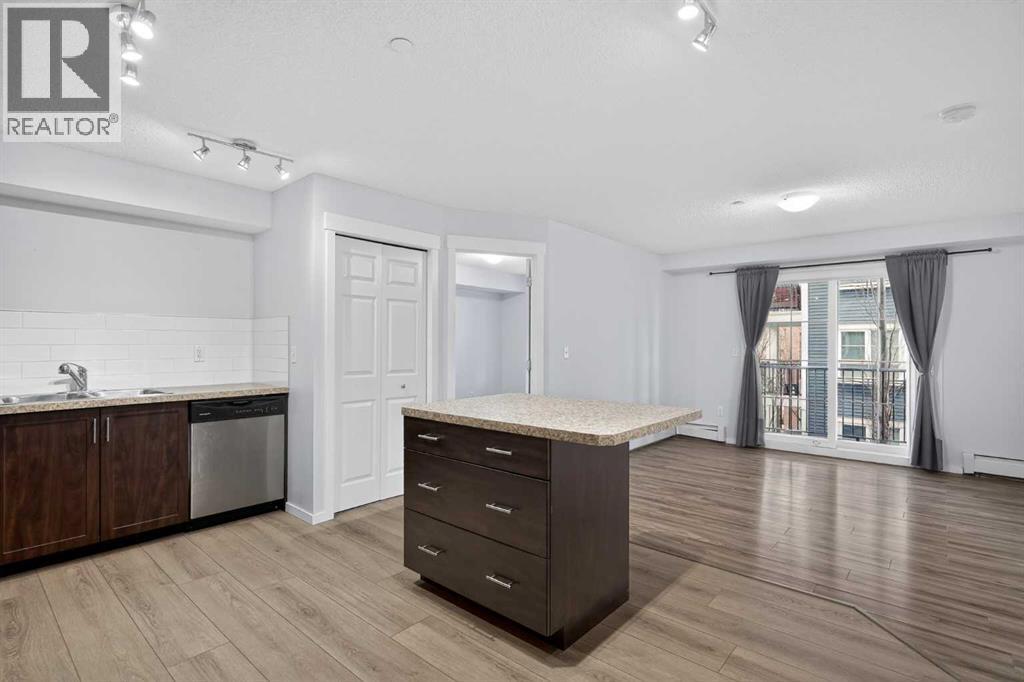 2208, 279 Copperpond Common SE, Calgary, Alberta  T2Z 0S4 - Photo 8 - A2290107