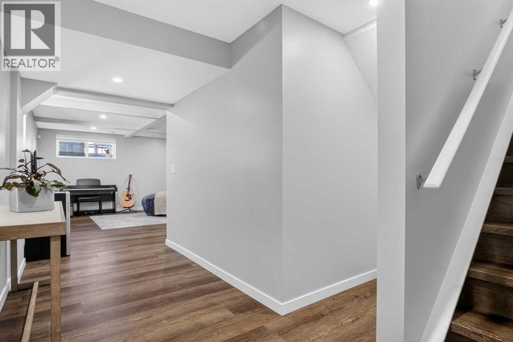 220 Evansborough Way Nw, Calgary, Alberta  T3P 0N9 - Photo 31 - A2295558