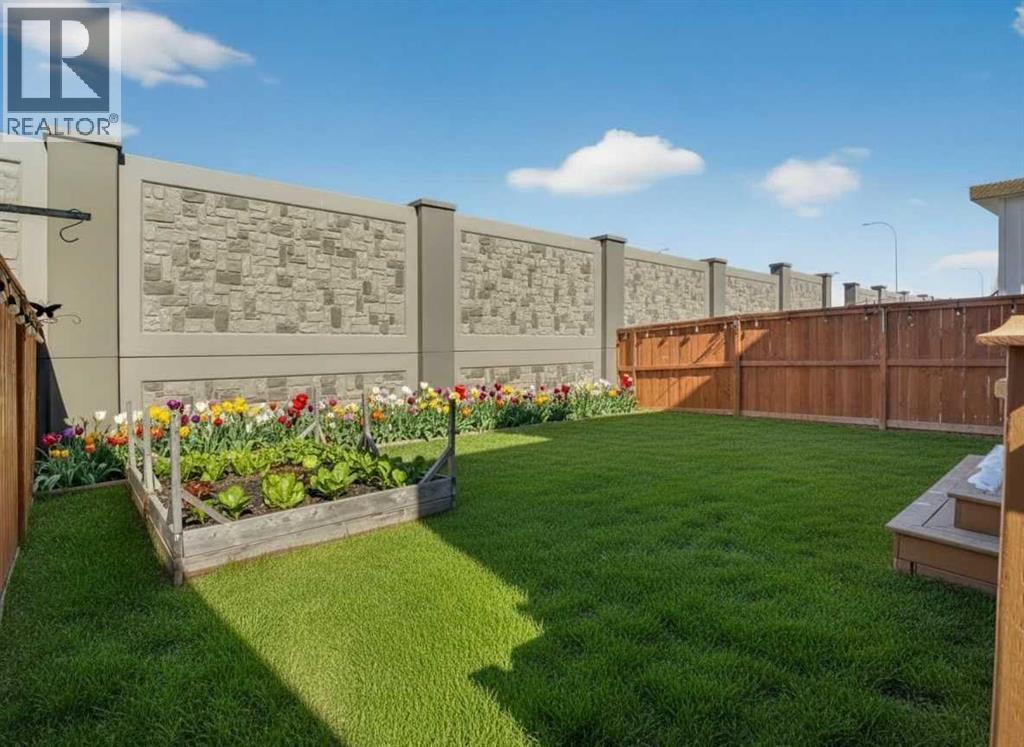 220 Evansborough Way Nw, Calgary, Alberta  T3P 0N9 - Photo 37 - A2295558