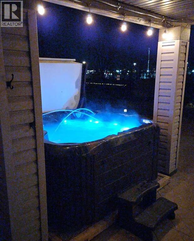 114 Morningside Circle SW, Airdrie, Alberta  T4B 0L8 - Photo 40 - A2296008