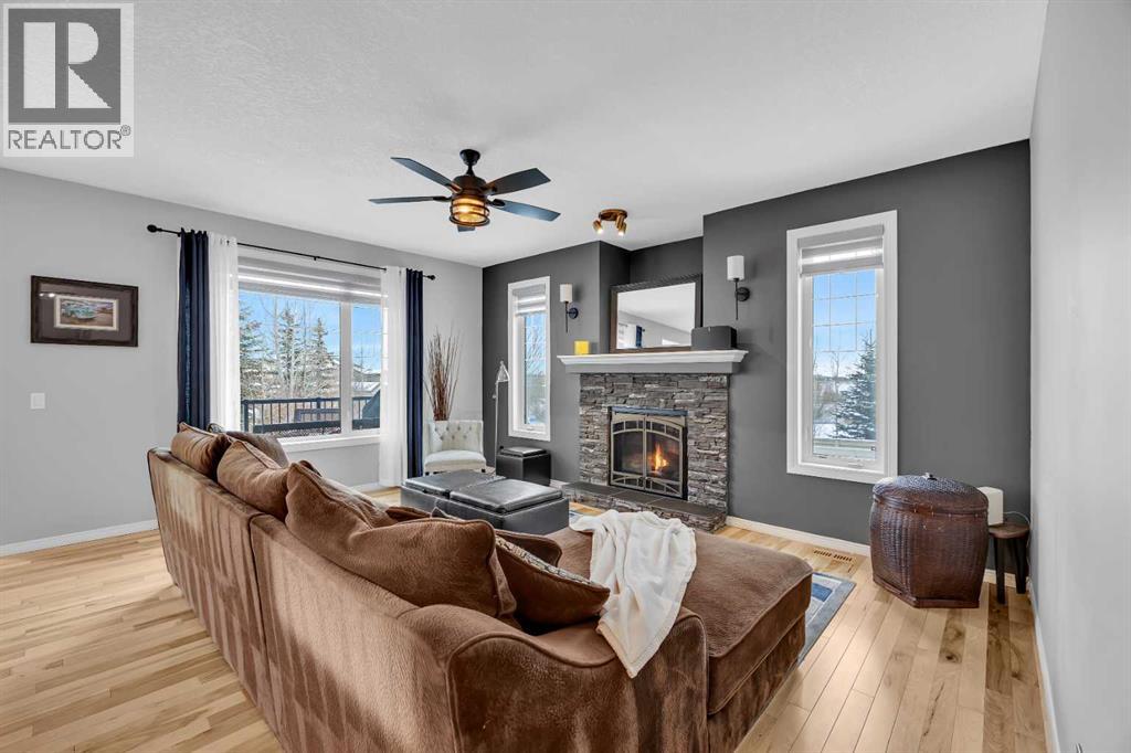 114 Morningside Circle SW, Airdrie, Alberta  T4B 0L8 - Photo 5 - A2296008