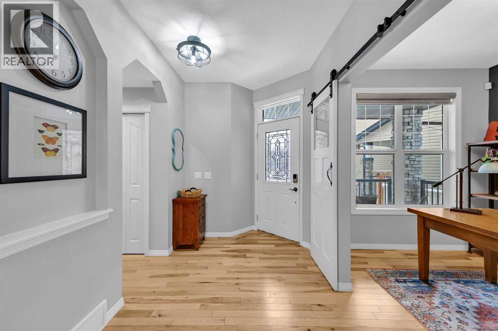 114 Morningside Circle SW, Airdrie, Alberta  T4B 0L8 - Photo 3 - A2296008