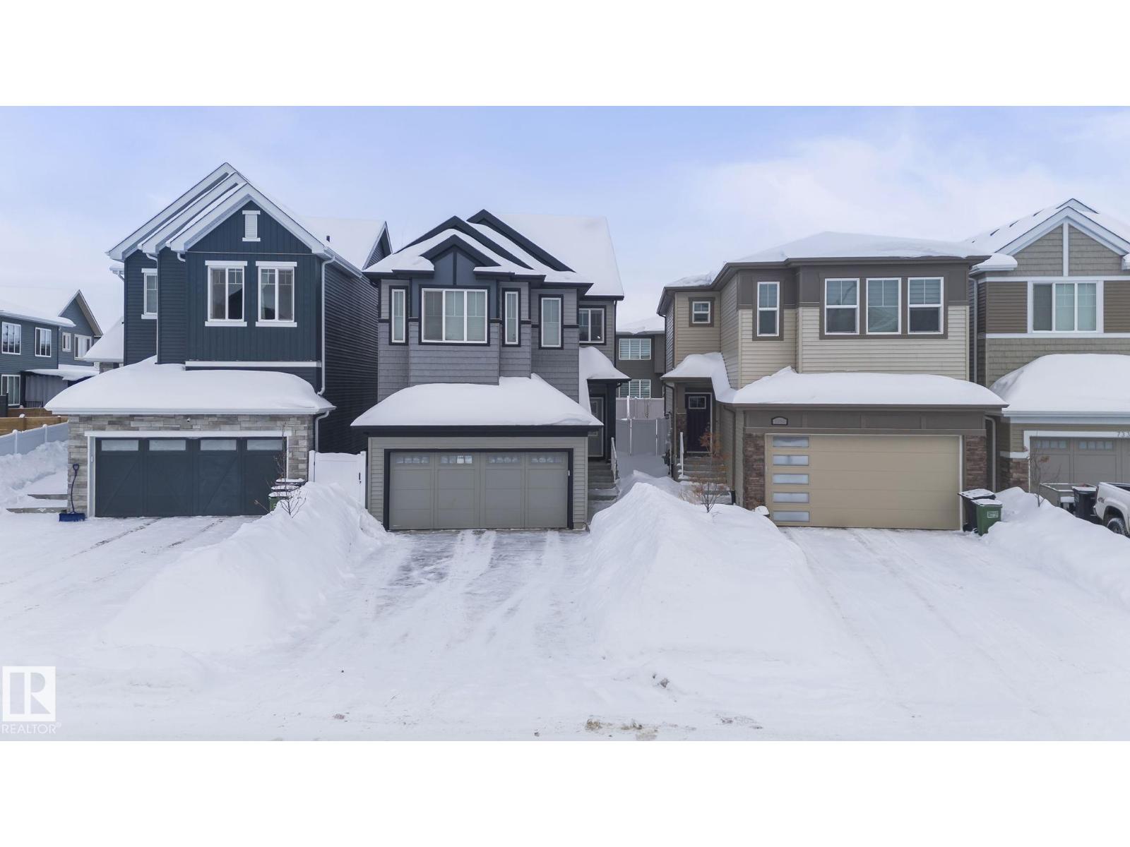 7344 177 AV NW, Edmonton, Alberta