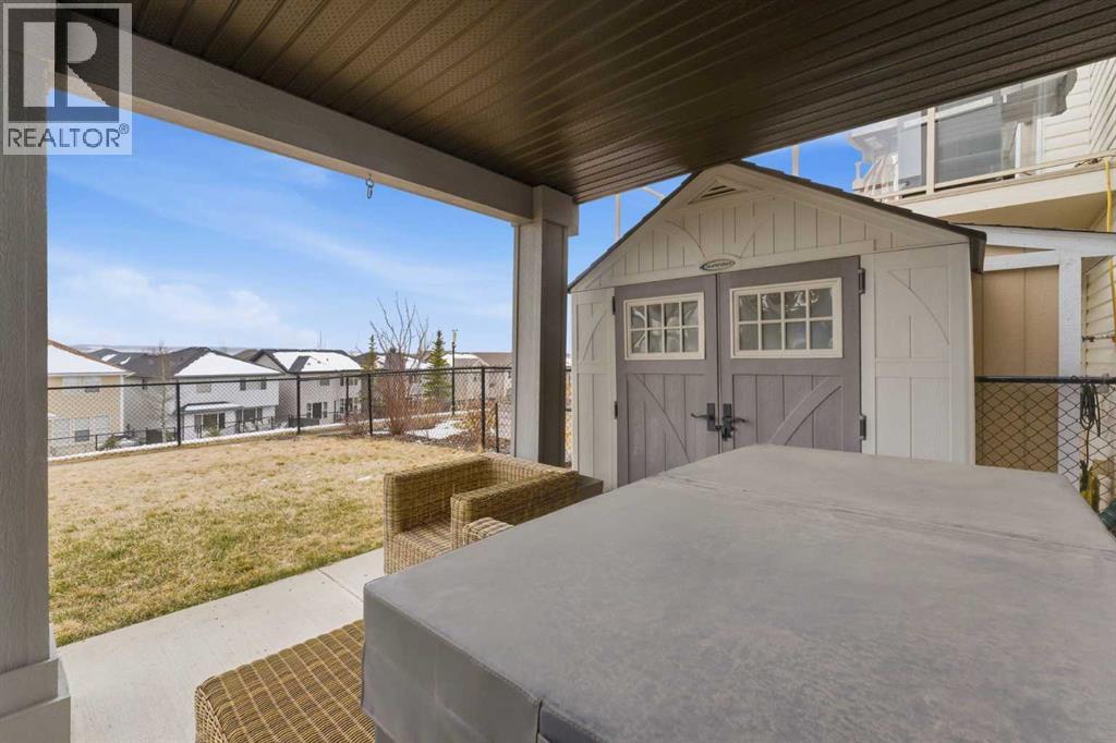 95 Sunset Way, Cochrane, Alberta  T4C 0G2 - Photo 36 - A2297049