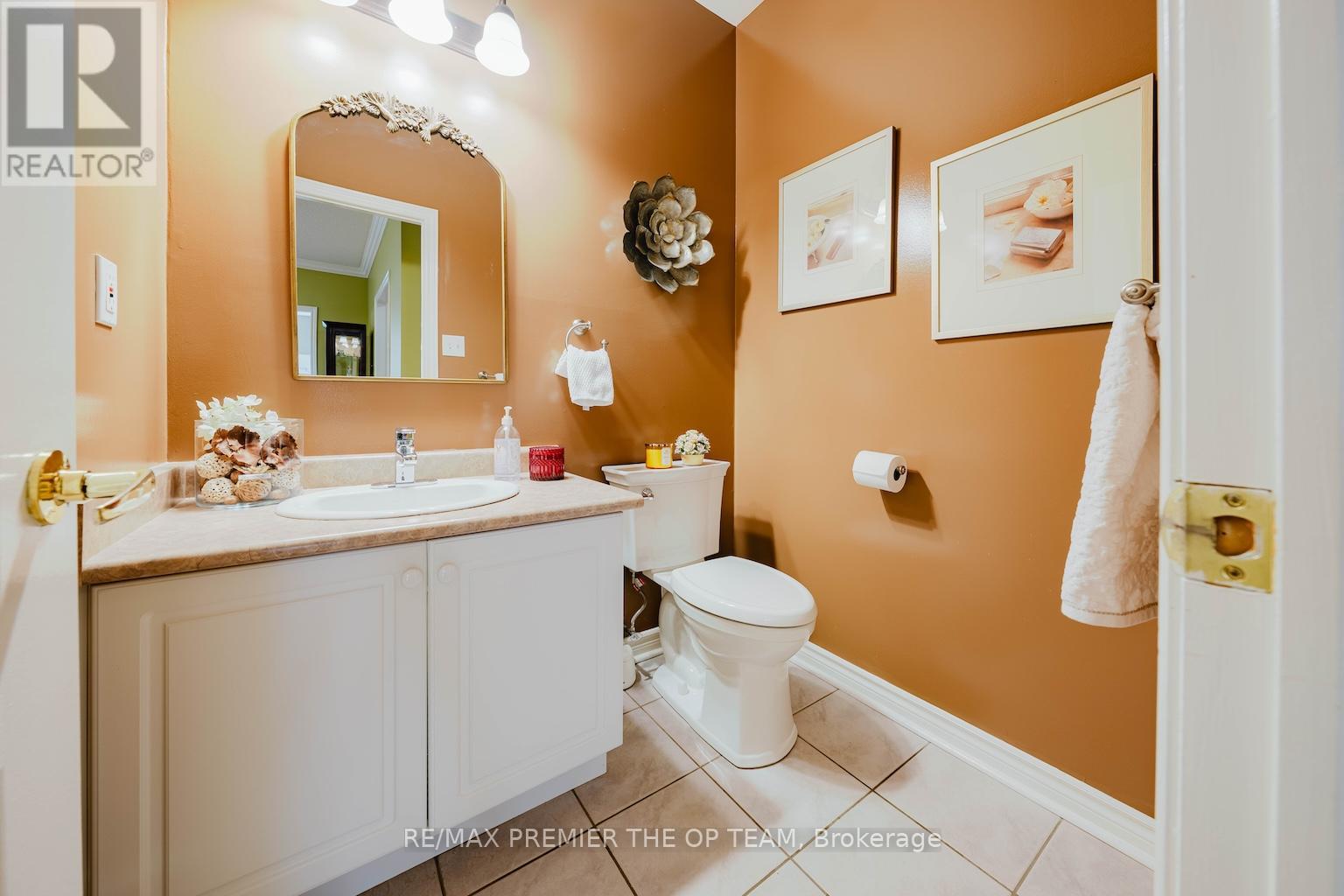 179 Lio Avenue, Vaughan, Ontario  L4H 2S3 - Photo 11 - N12951520