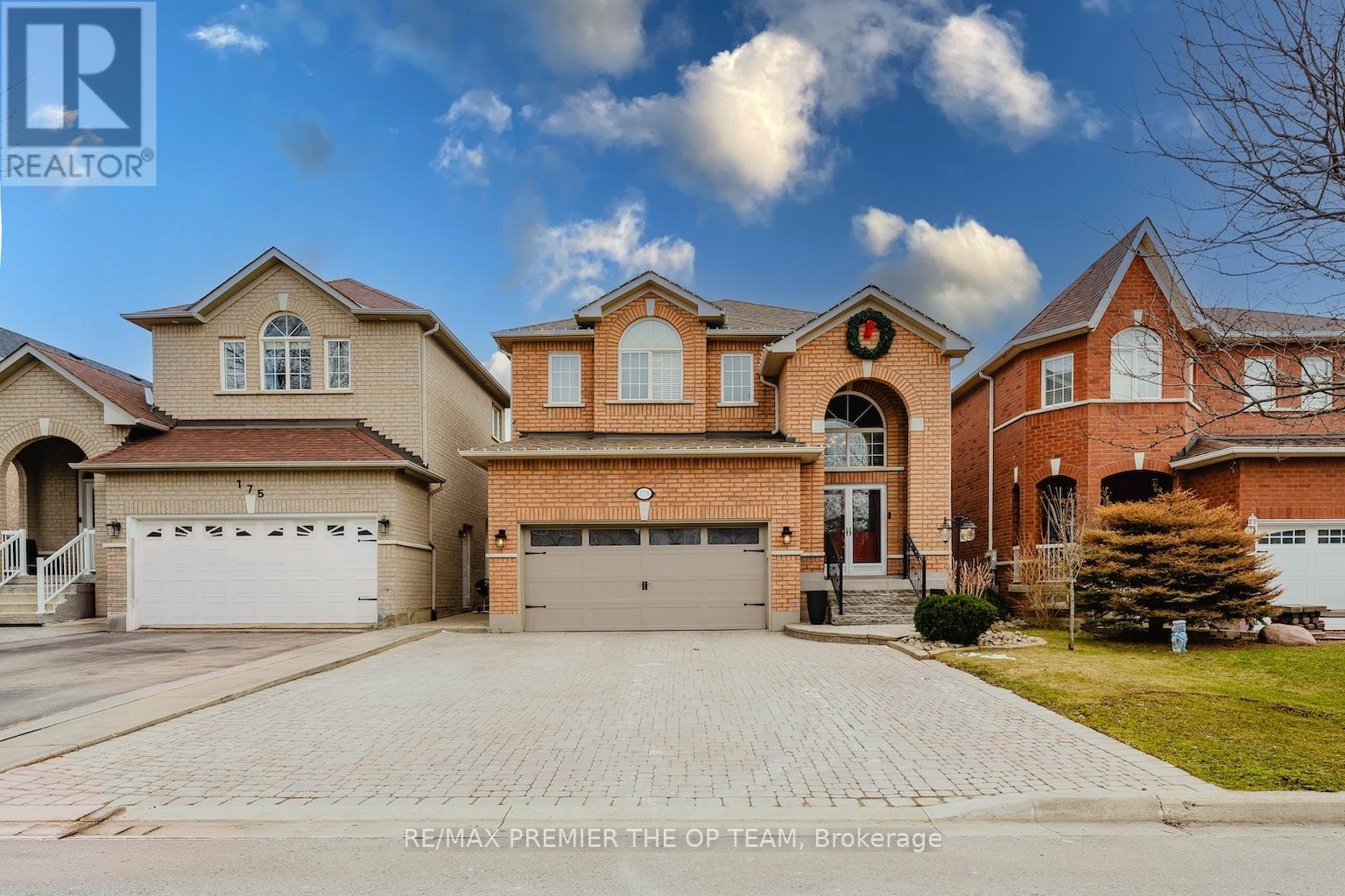 179 Lio Avenue, Vaughan, Ontario  L4H 2S3 - Photo 2 - N12951520