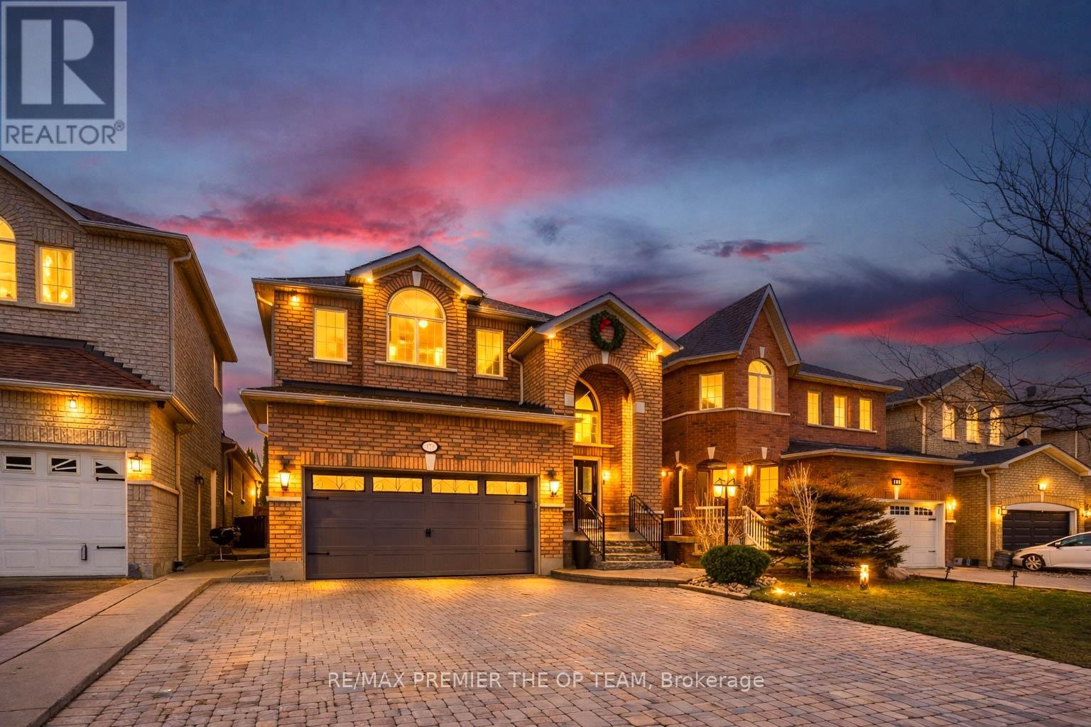 179 Lio Avenue, Vaughan, Ontario  L4H 2S3 - Photo 3 - N12951520