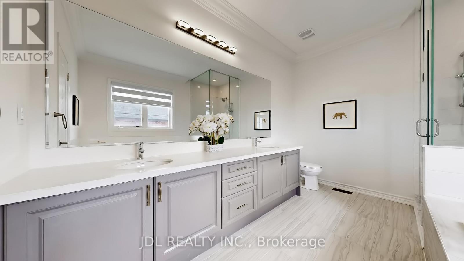 56 Connell Drive, Georgina, Ontario  L4P 0J5 - Photo 13 - N12951682