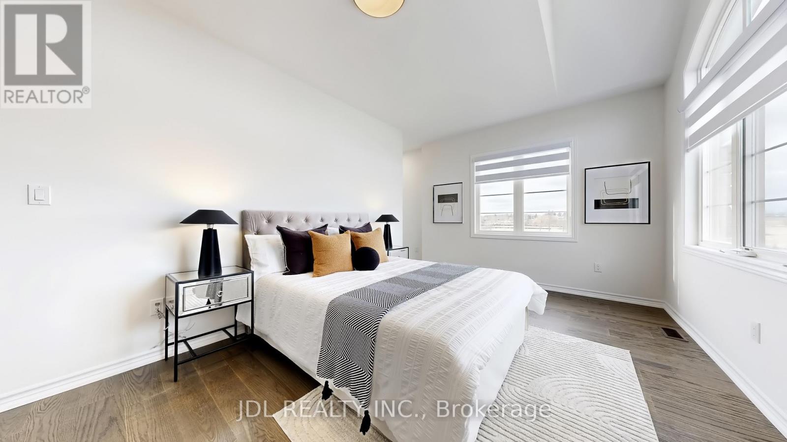 56 Connell Drive, Georgina, Ontario  L4P 0J5 - Photo 18 - N12951682