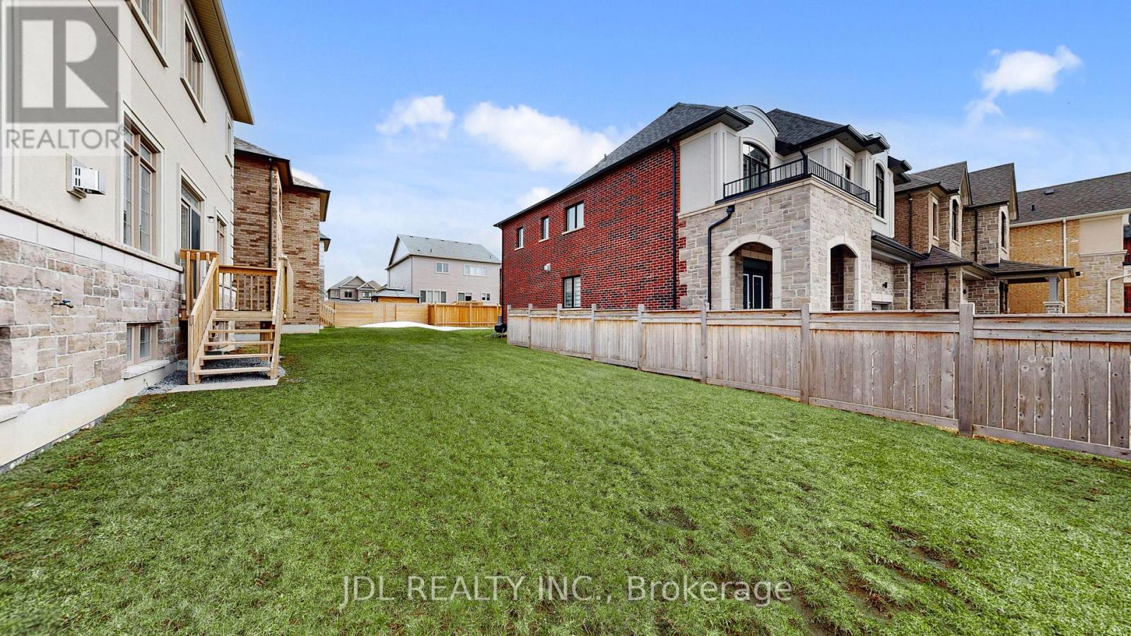 56 Connell Drive, Georgina, Ontario  L4P 0J5 - Photo 25 - N12951682