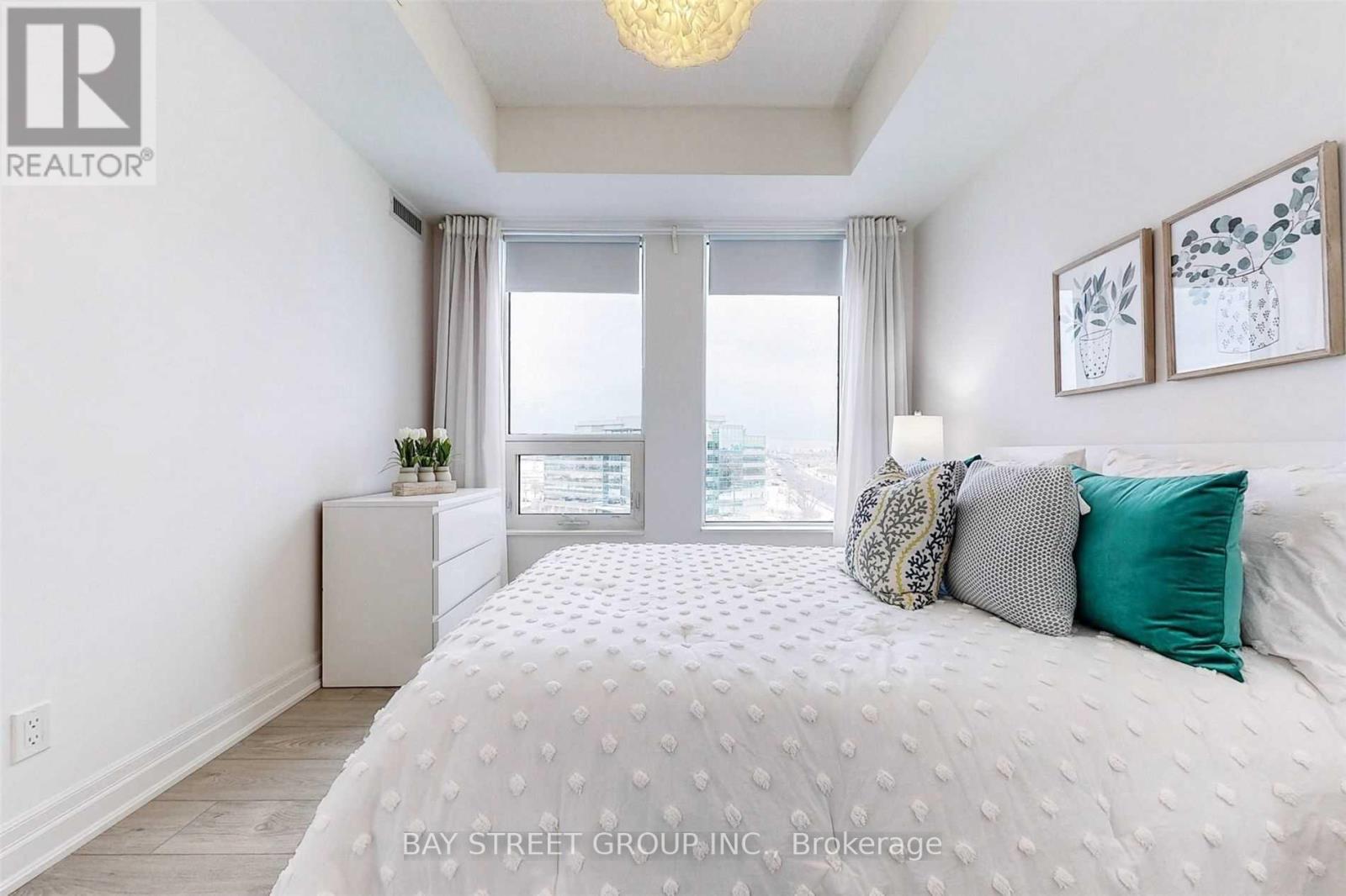 910a - 10 Rouge Valley Drive W, Markham, Ontario  L6G 0G9 - Photo 16 - N12951758