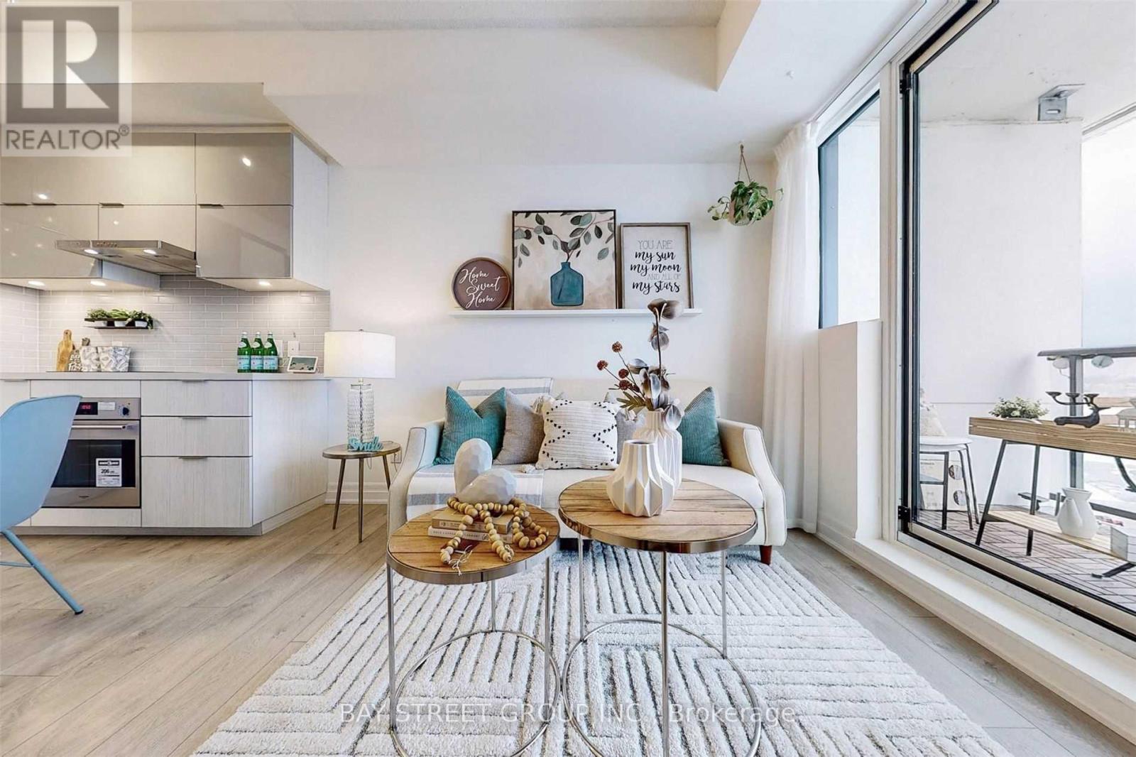 910a - 10 Rouge Valley Drive W, Markham, Ontario  L6G 0G9 - Photo 6 - N12951758