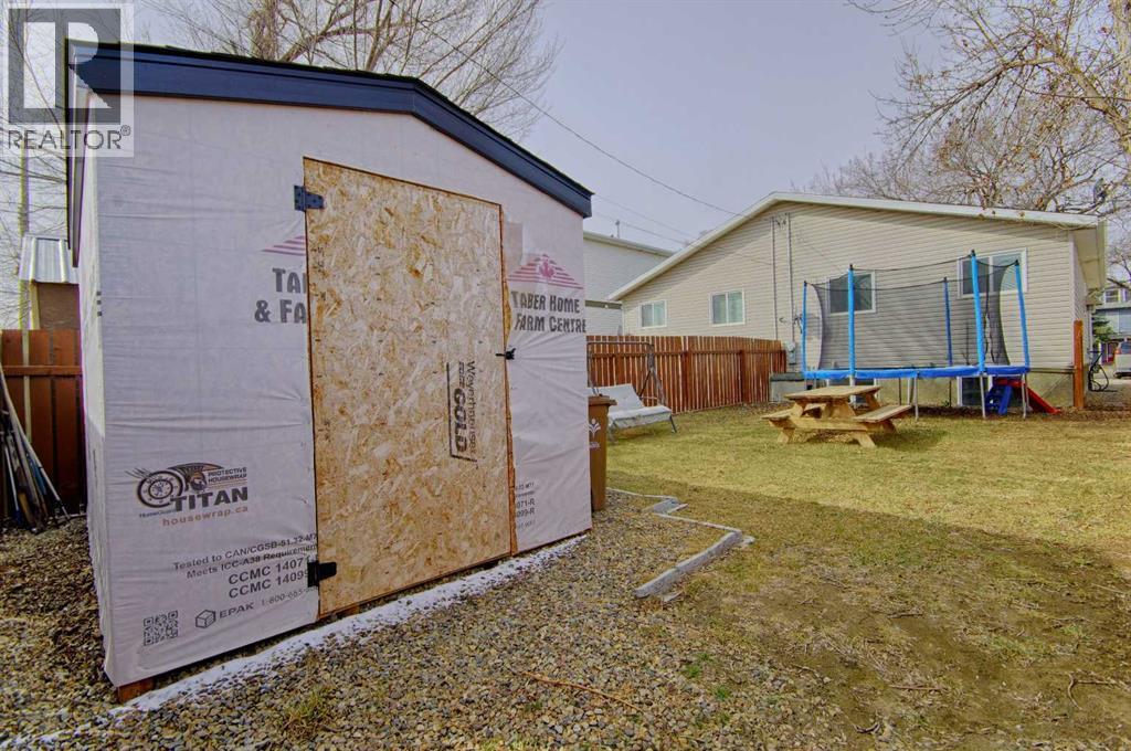 5111 54 Street, Taber, Alberta  T1G 1M5 - Photo 28 - A2298454