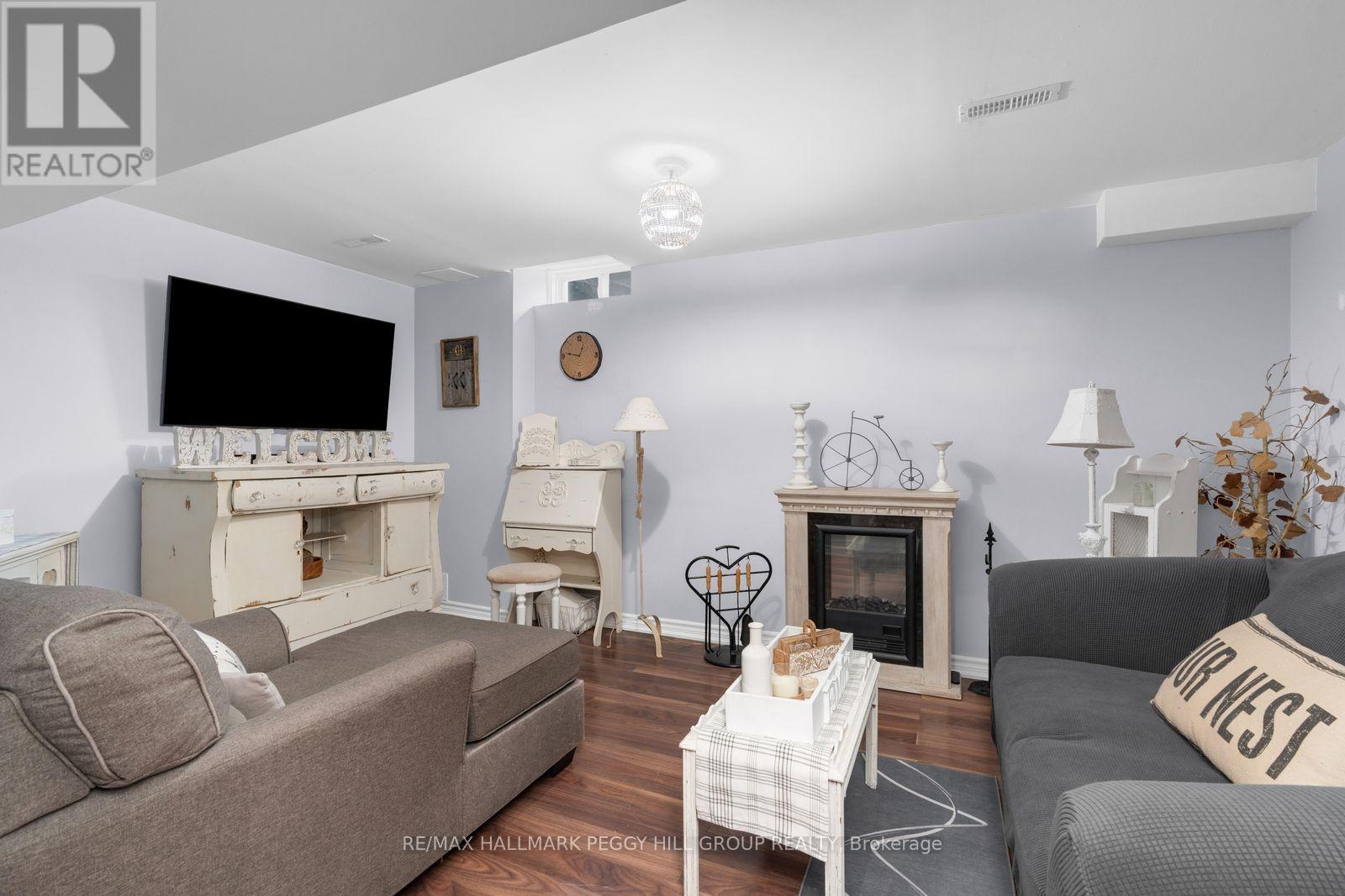 96 Majesty Boulevard, Barrie, Ontario  L4M 0E5 - Photo 12 - S12951508