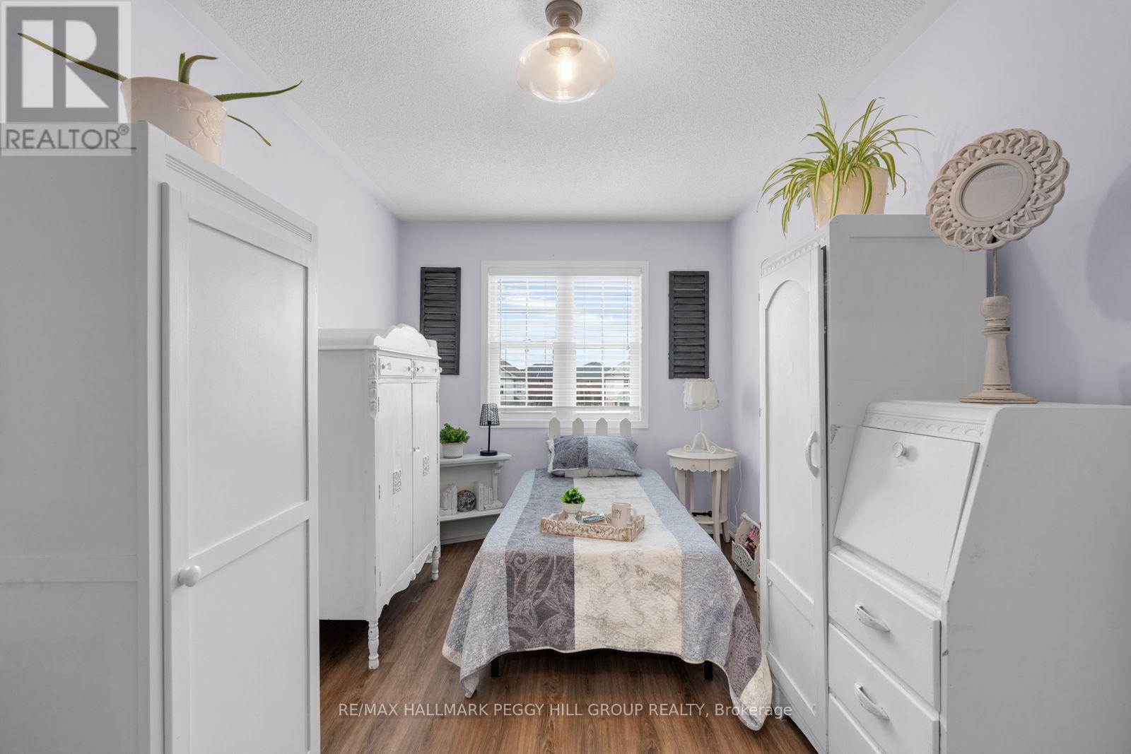 96 Majesty Boulevard, Barrie, Ontario  L4M 0E5 - Photo 9 - S12951508