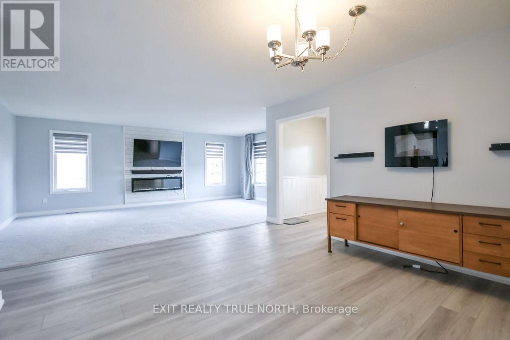 8 Sinclair Crescent, Ramara, Ontario  L3V 8J9 - Photo 16 - S12951618