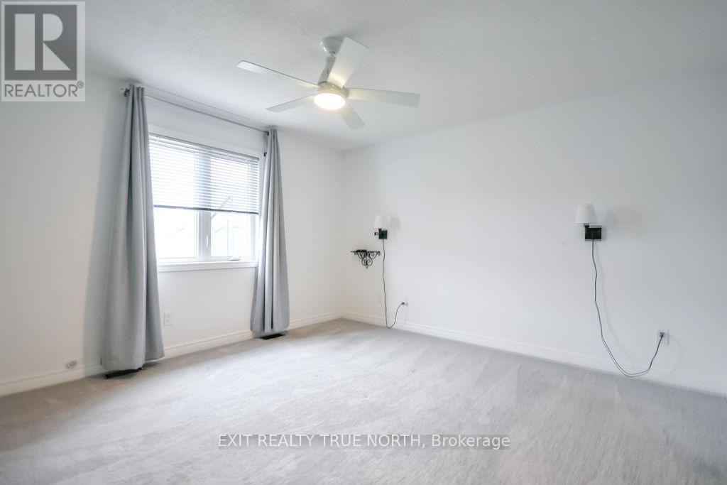 8 Sinclair Crescent, Ramara, Ontario  L3V 8J9 - Photo 21 - S12951618