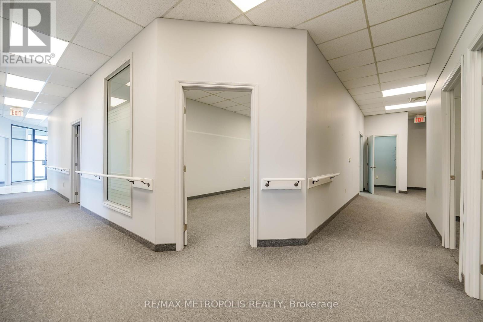 1 - 21 Essa Road, Barrie, Ontario  L4N 3K4 - Photo 9 - S12951646