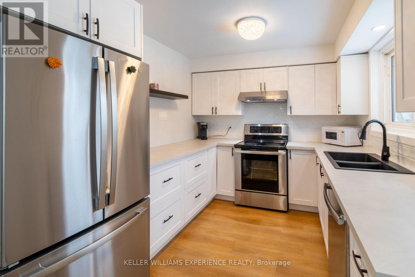 588 Manly Street, Midland, Ontario  L4R 3G3 - Photo 8 - S12951730