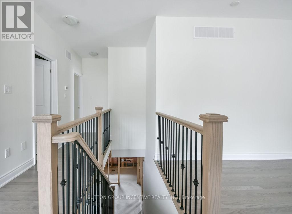 10 Cottonwood Street, Springwater, Ontario  L0L 1Y2 - Photo 16 - S12951736