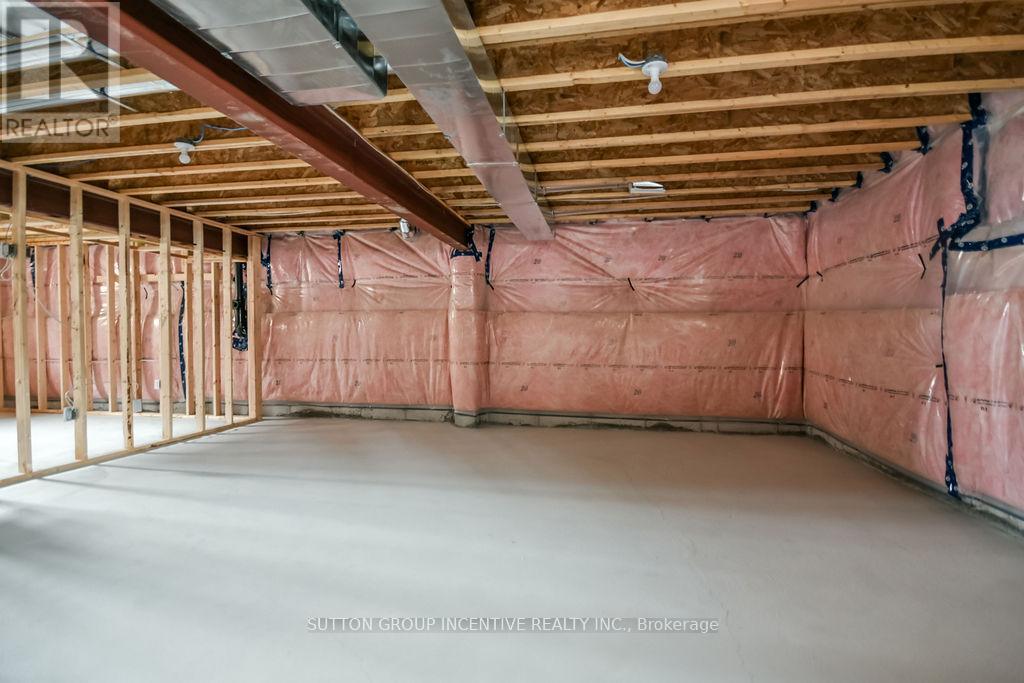 10 Cottonwood Street, Springwater, Ontario  L0L 1Y2 - Photo 18 - S12951736