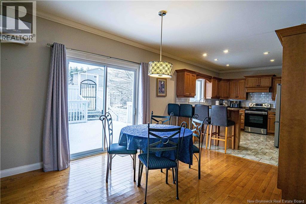52 Dawson Drive, Oromocto, New Brunswick  E2V 0B6 - Photo 11 - NB136382