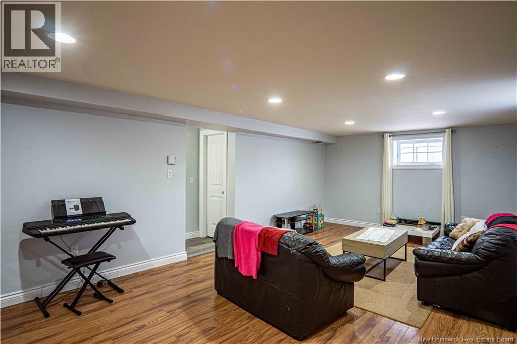 52 Dawson Drive, Oromocto, New Brunswick  E2V 0B6 - Photo 33 - NB136382