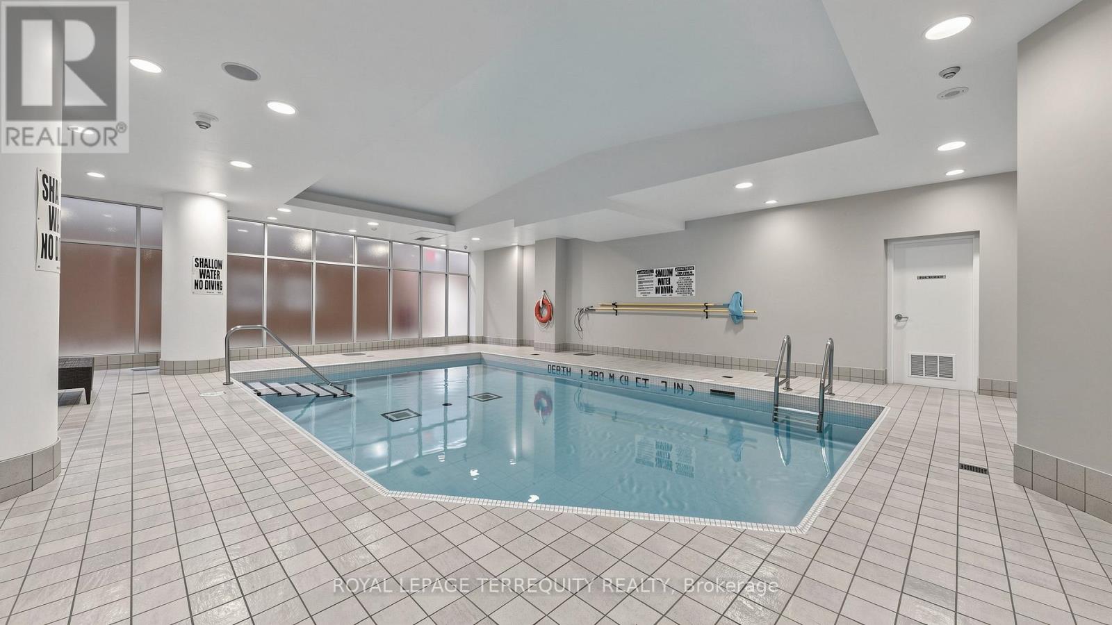 2205 - 15 Windermere Avenue, Toronto, Ontario  M6S 5A2 - Photo 30 - W12950880