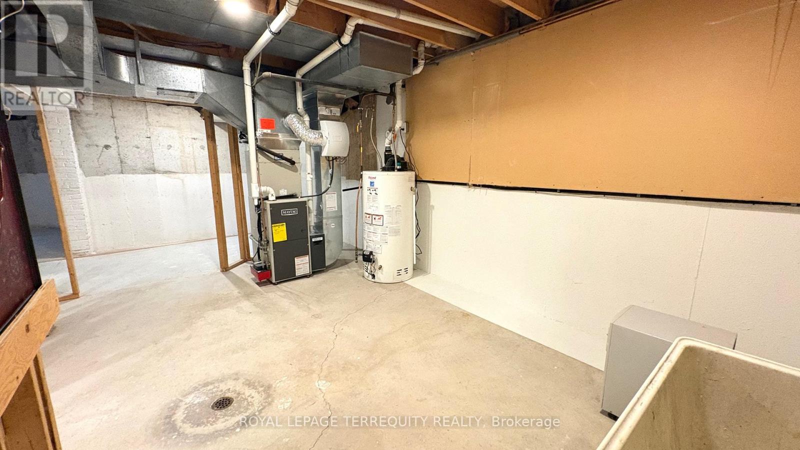 1841 Sherwood Forrest Circle, Mississauga, Ontario  L5K 2G6 - Photo 40 - W12951510