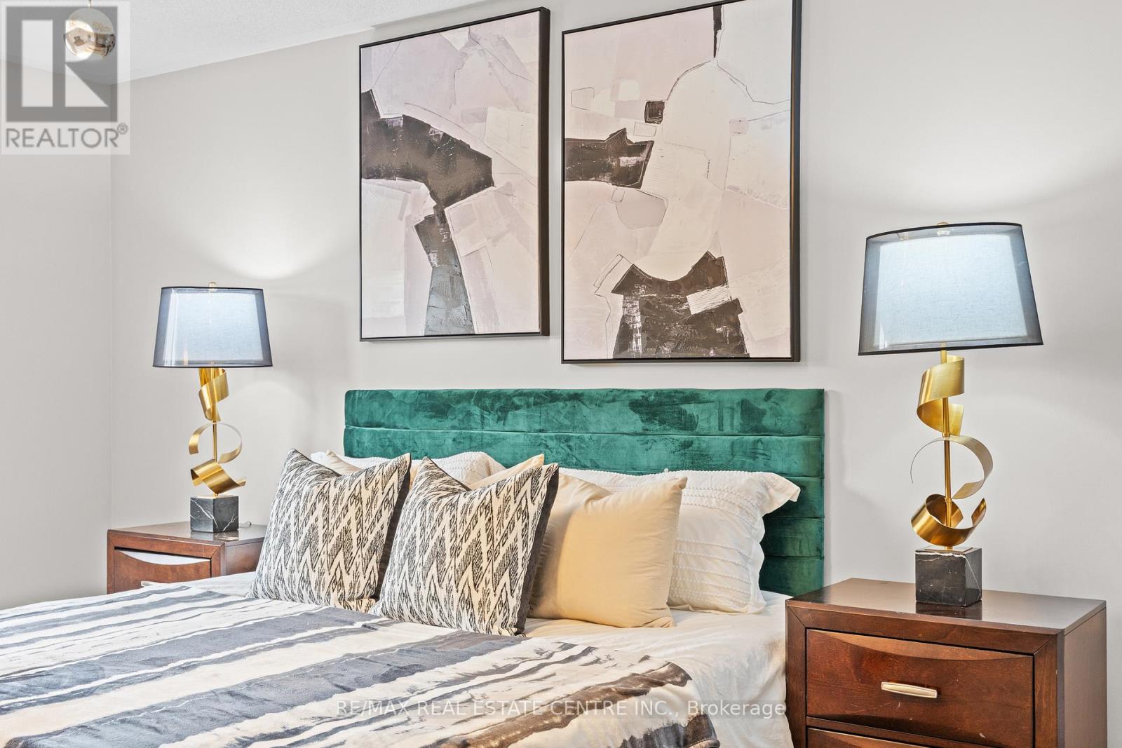 62 Sussexvale Drive, Brampton, Ontario  L6R 0W2 - Photo 34 - W12951536