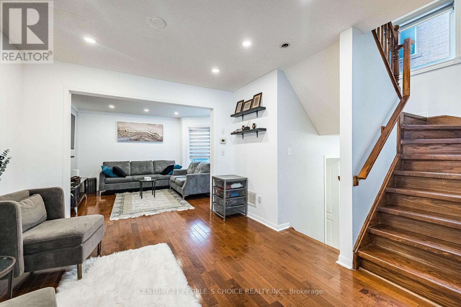 1219 Quest Circle, Mississauga, Ontario  L5N 8B9 - Photo 12 - W12951538