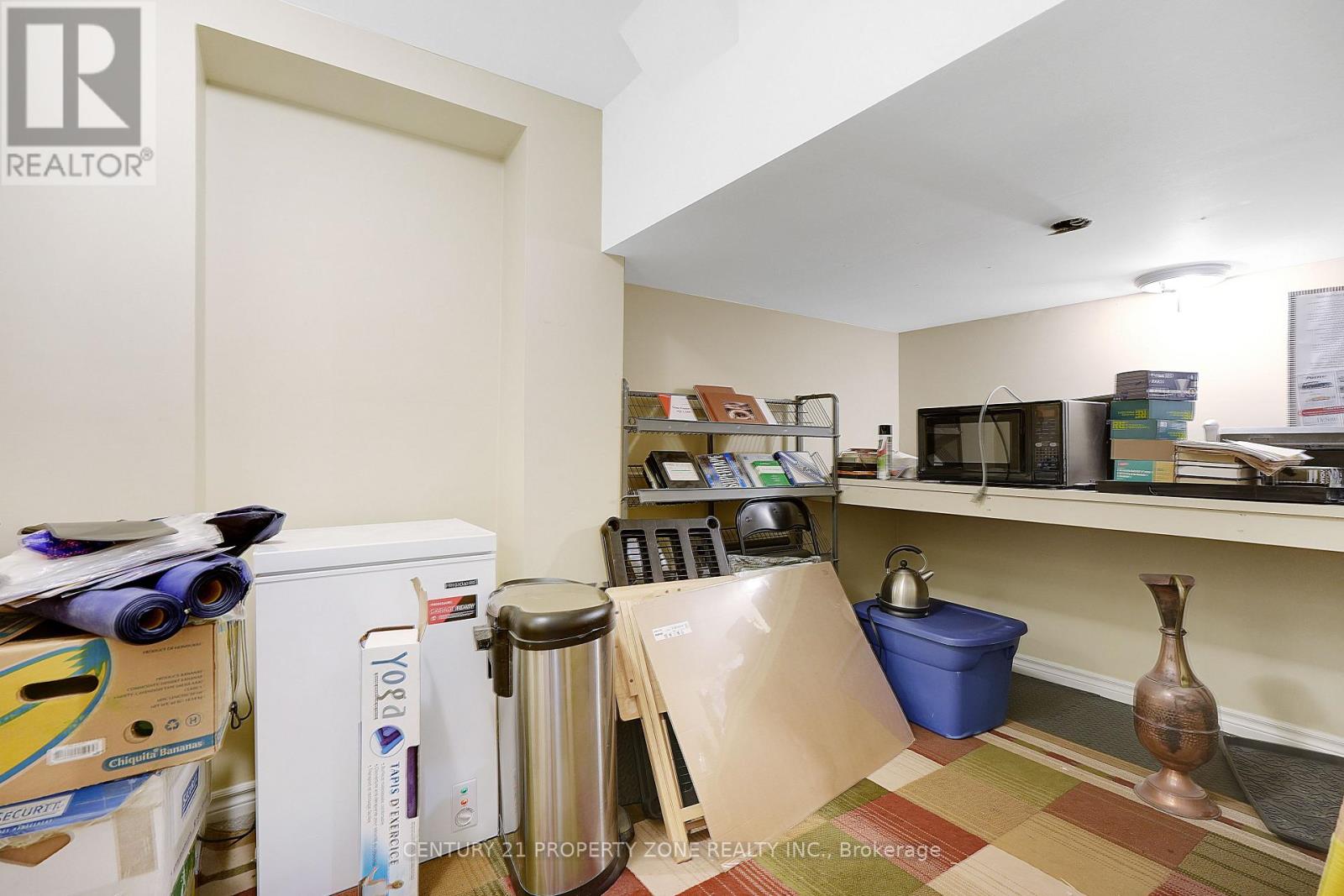 38 Castlegate Boulevard, Brampton, Ontario  L6P 2L3 - Photo 33 - W12951540