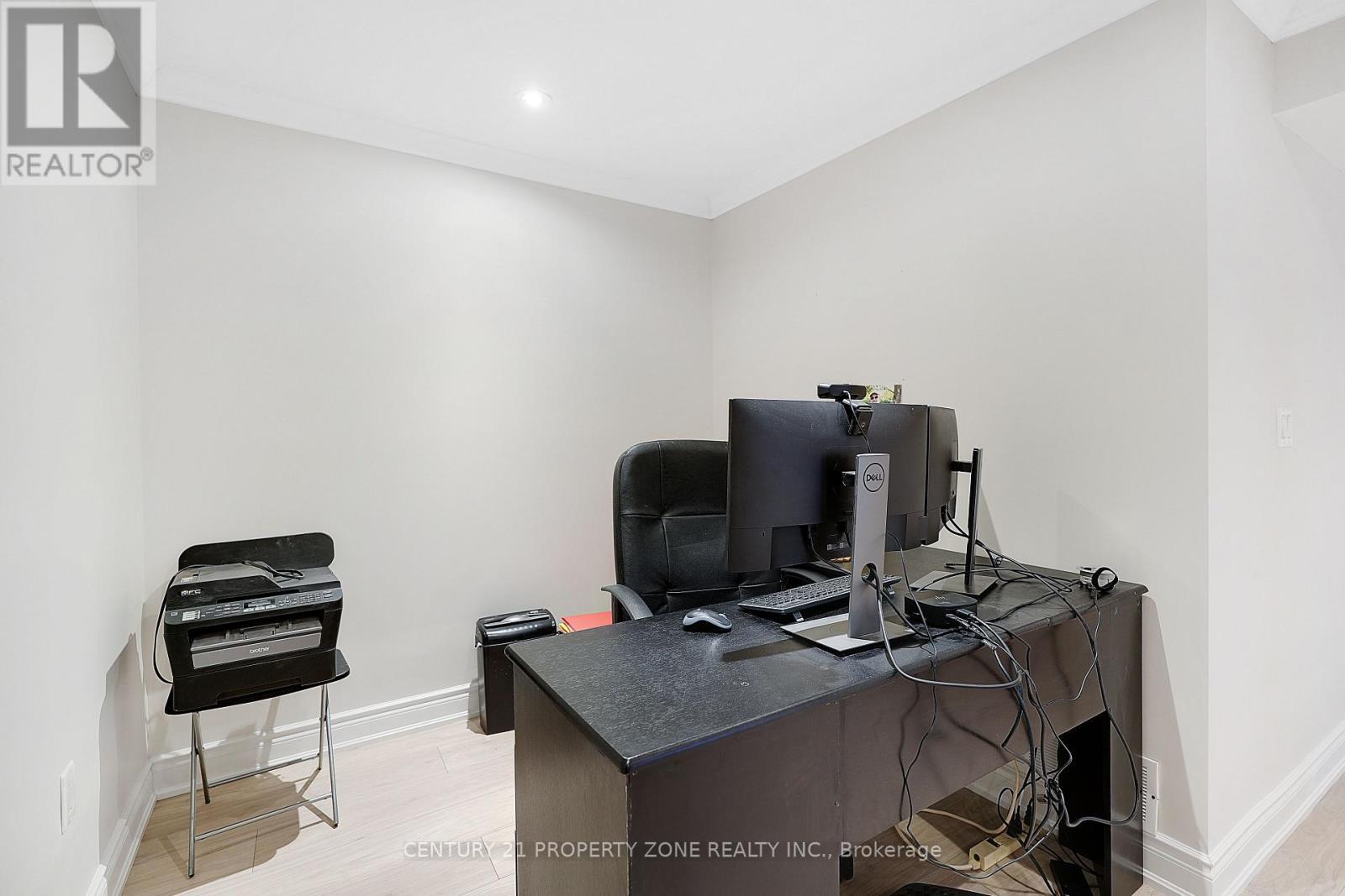 38 Castlegate Boulevard, Brampton, Ontario  L6P 2L3 - Photo 38 - W12951540