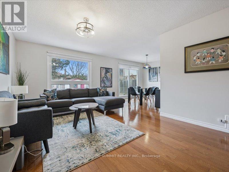 4082 Jefton Crescent, Mississauga, Ontario  L5L 1Z3 - Photo 5 - W12951564