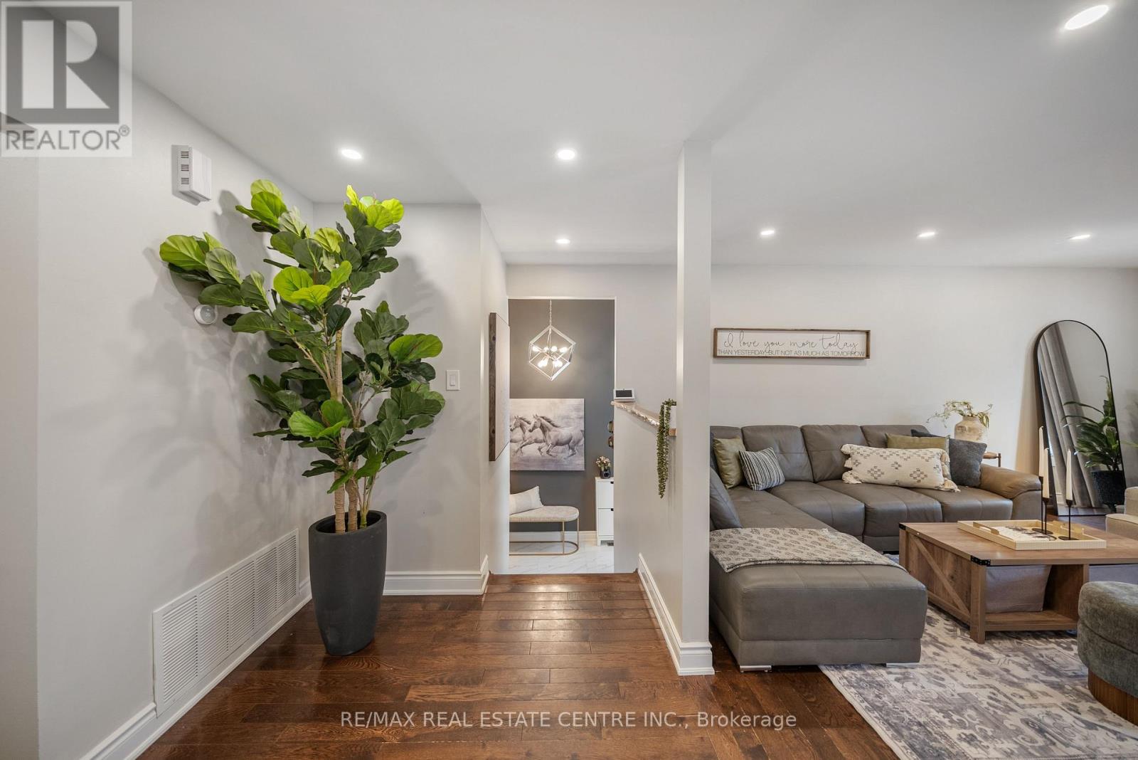 326 Whitehead Crescent, Caledon, Ontario  L7E 3Y5 - Photo 8 - W12951572