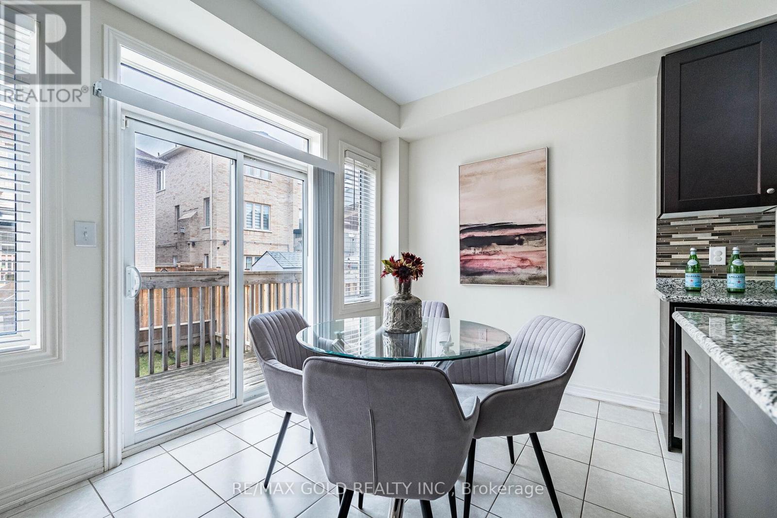 14 Lloyd Crescent, Brampton, Ontario  L7A 4J5 - Photo 18 - W12951574