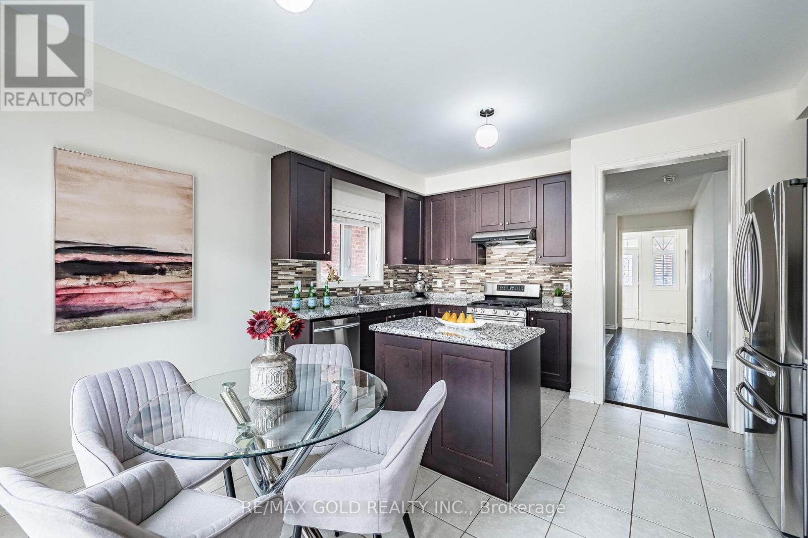 14 Lloyd Crescent, Brampton, Ontario  L7A 4J5 - Photo 19 - W12951574