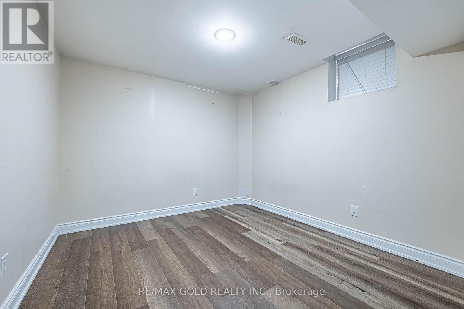 14 Lloyd Crescent, Brampton, Ontario  L7A 4J5 - Photo 35 - W12951574