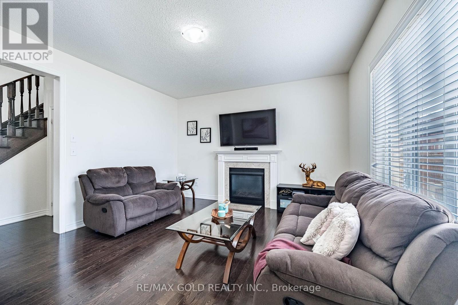 14 Lloyd Crescent, Brampton, Ontario  L7A 4J5 - Photo 9 - W12951574