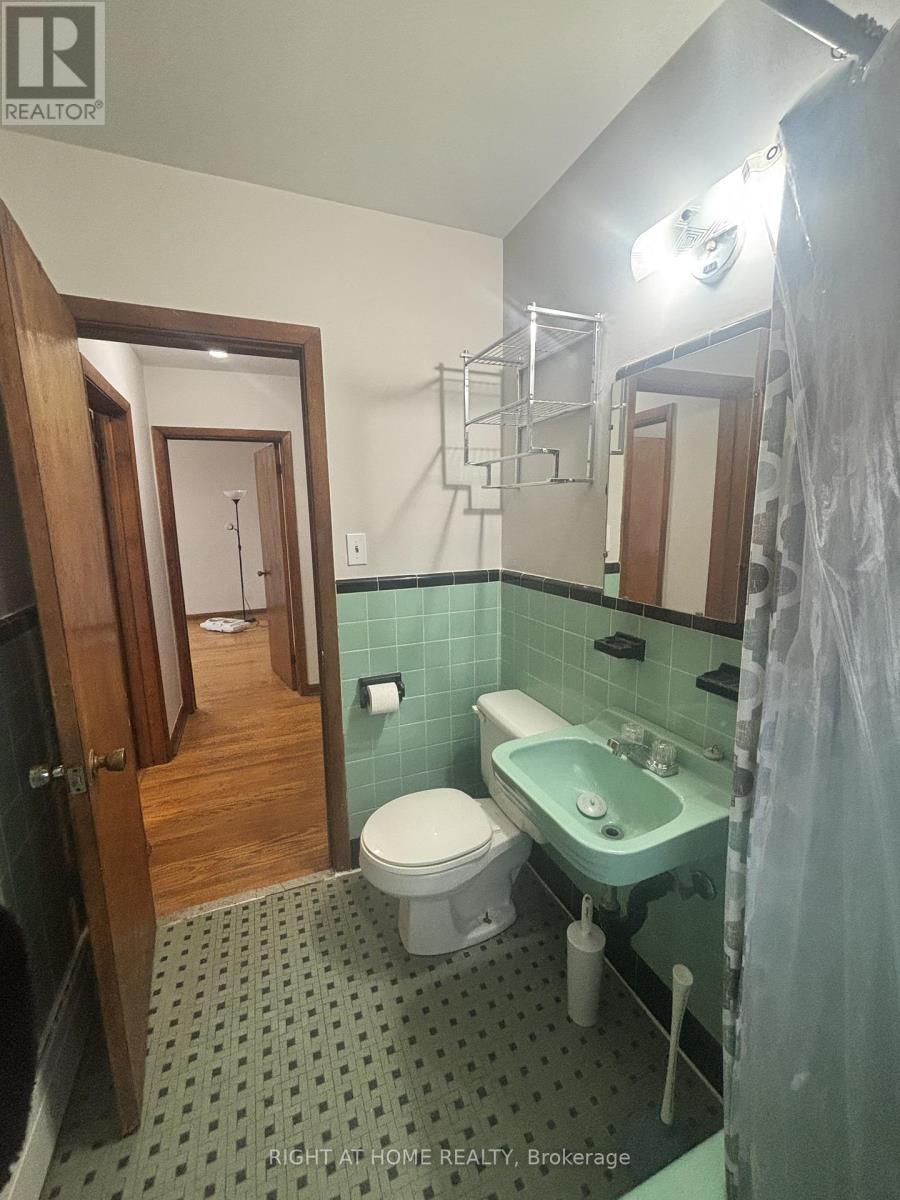 6 - 24 Vanevery Street, Toronto, Ontario  M8V 1Y6 - Photo 11 - W12951610