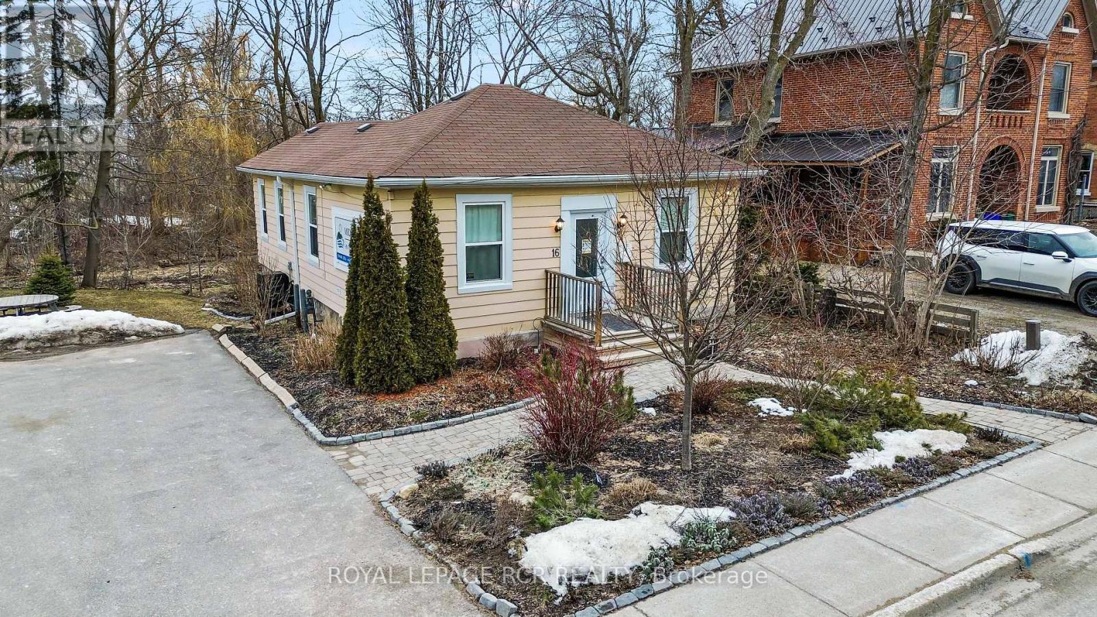 16 CHURCH STREET, Orangeville, Ontario