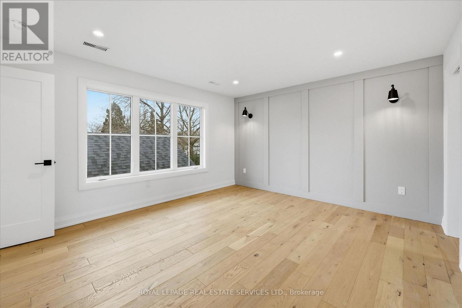 2212 Urwin Crescent, Oakville, Ontario  L6L 2T2 - Photo 20 - W12951654