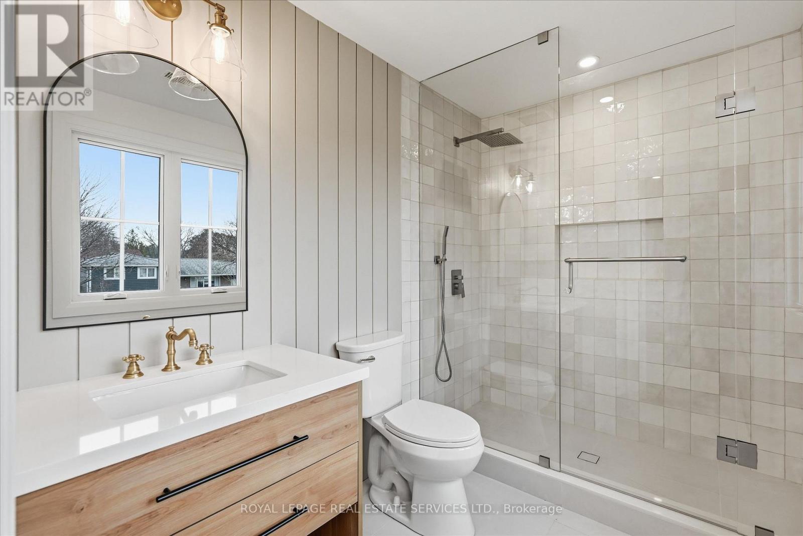 2212 Urwin Crescent, Oakville, Ontario  L6L 2T2 - Photo 29 - W12951654