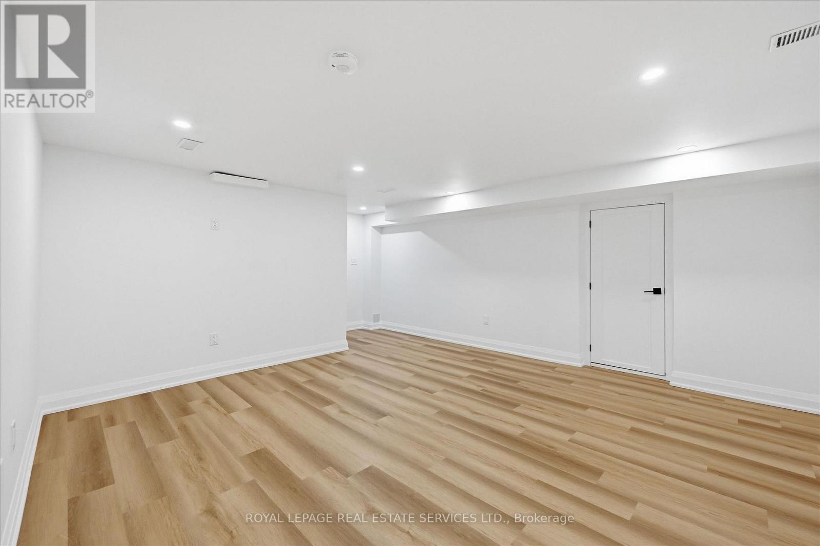 2212 Urwin Crescent, Oakville, Ontario  L6L 2T2 - Photo 40 - W12951654