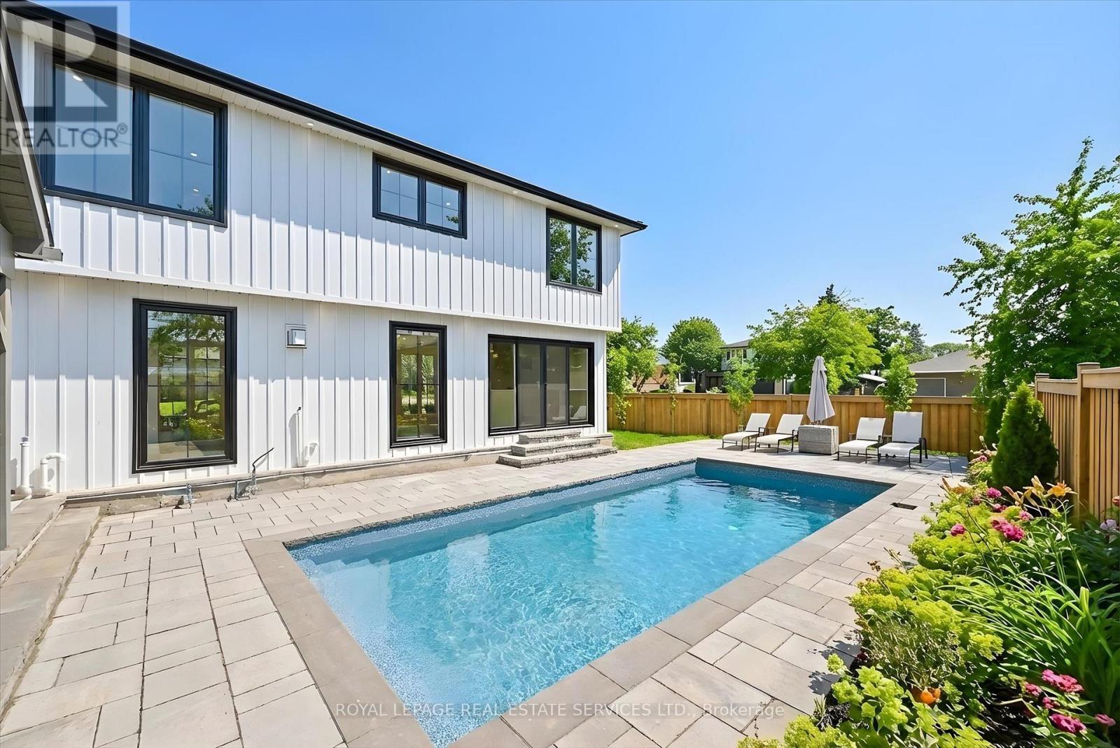 2212 Urwin Crescent, Oakville, Ontario  L6L 2T2 - Photo 45 - W12951654