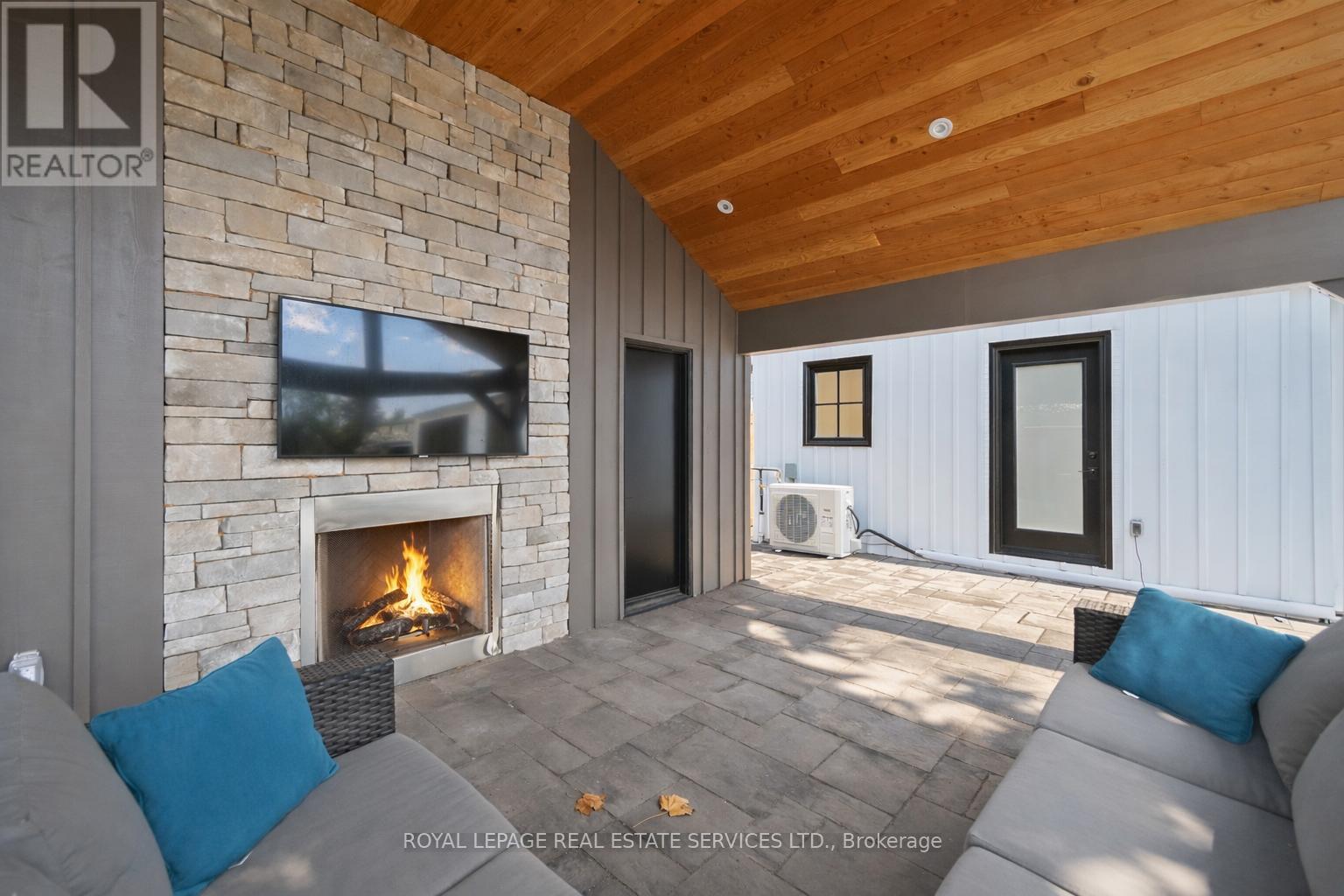 2212 Urwin Crescent, Oakville, Ontario  L6L 2T2 - Photo 49 - W12951654