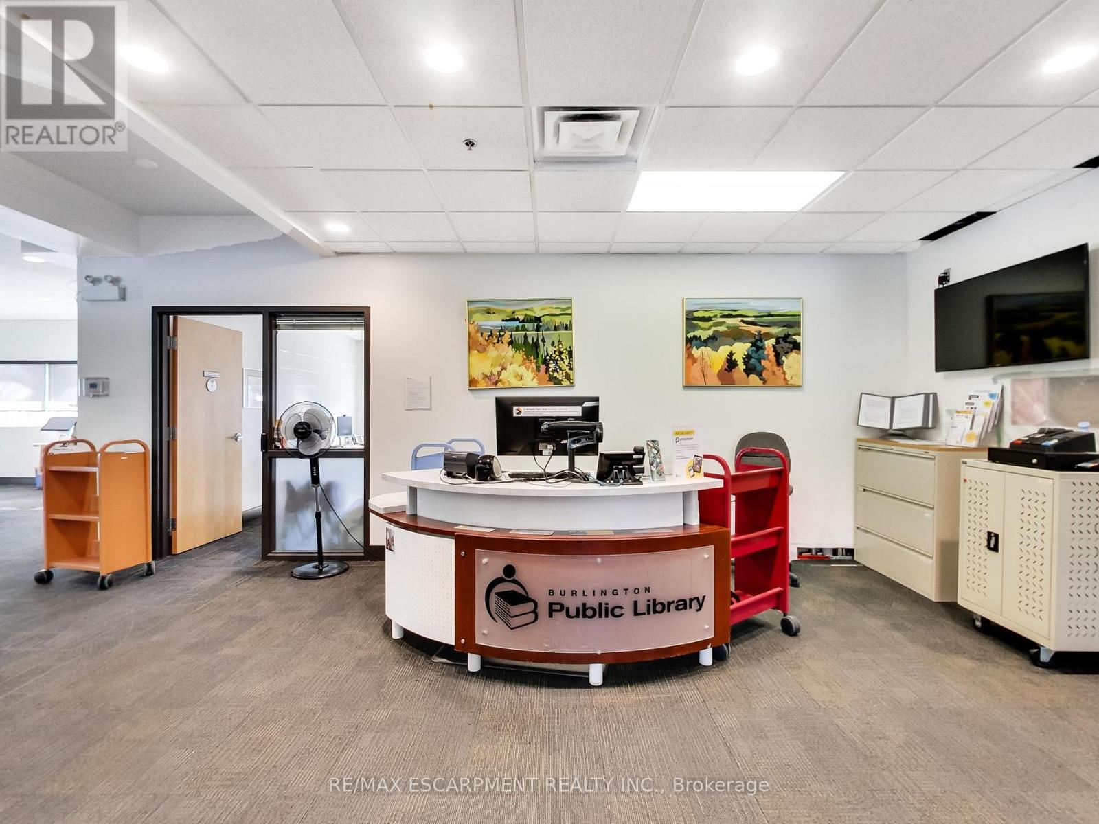 100 - 540 Plains Road E, Burlington, Ontario  L7T 2E3 - Photo 13 - W12951662